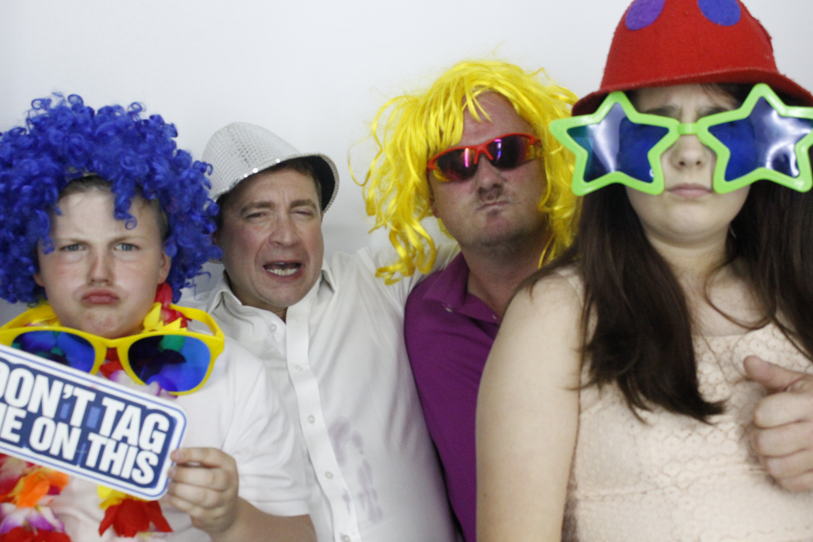 Sam & Rachel's Wedding | View more photos from the event at gallery.myphotoboothexperience.co.uk/u/MyPhotoBoothExperienceLtd/Sam-Rachels-Wedding